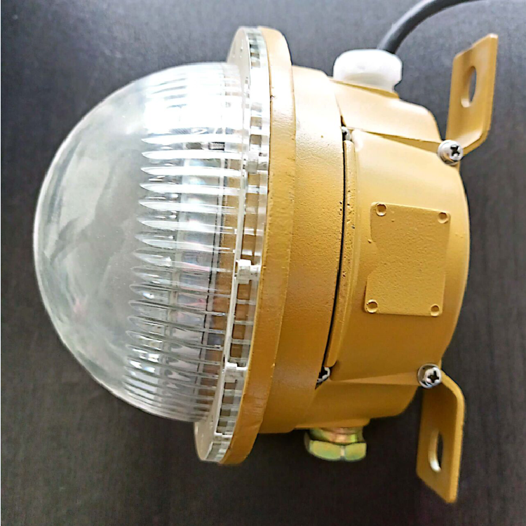 LED防爆灯的散热性能