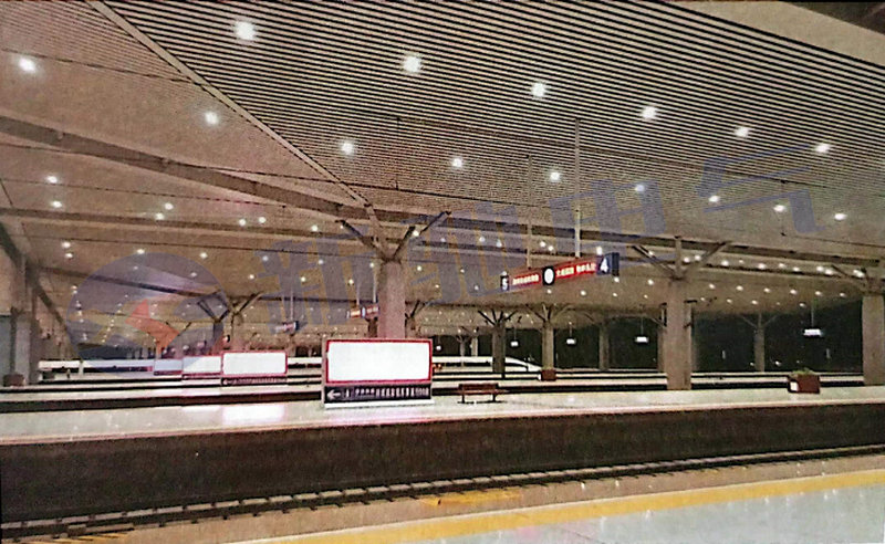 NFC9129 LED顶灯高铁站应用